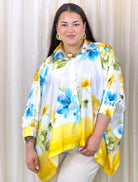 Bluzka plus size w kwiaty – lekka koszula XXL w żółto-niebieski print Stylowa XL