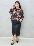 Całość bluzki hiszpanki w kwiaty – Stylowa XL
