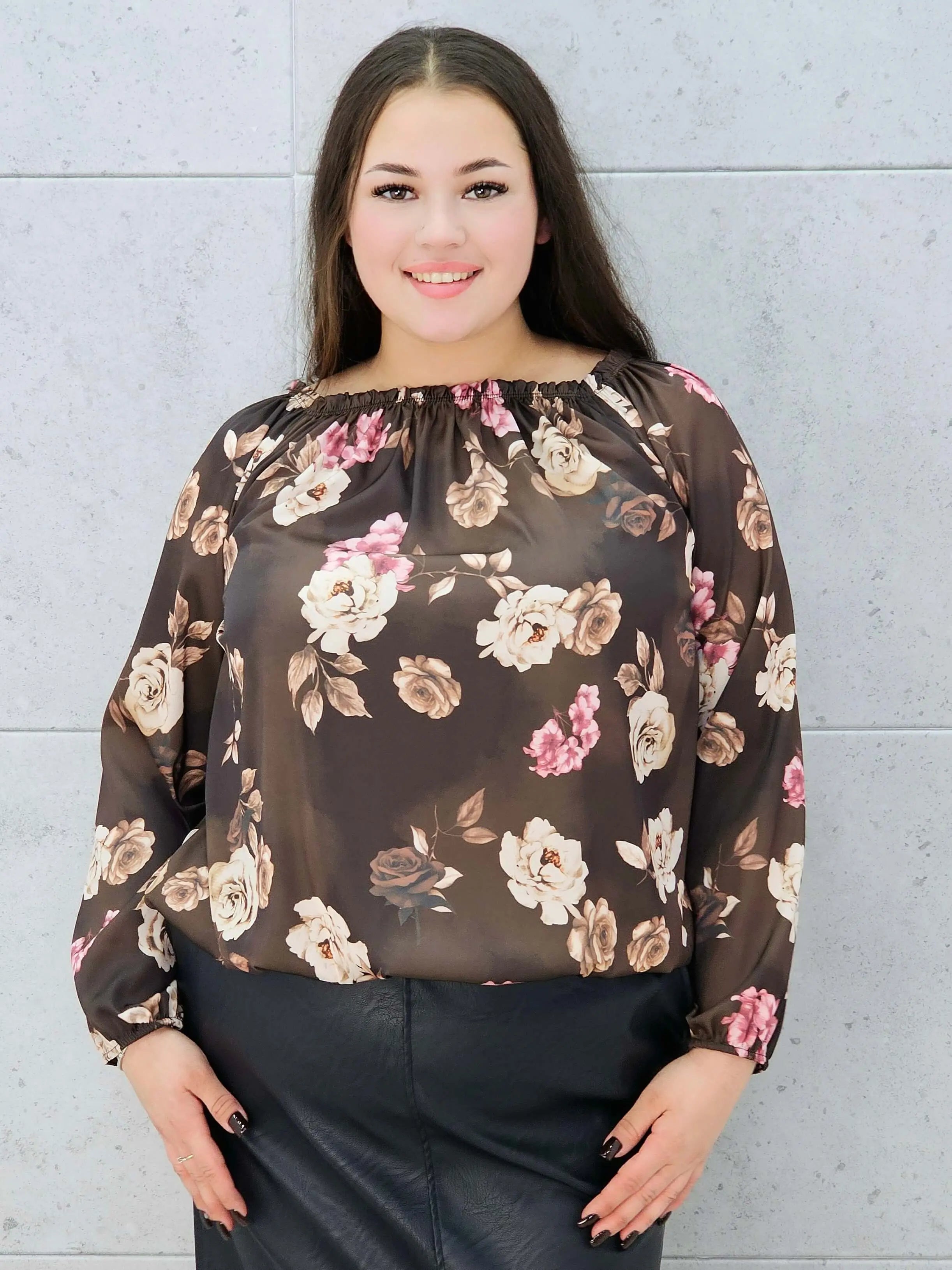 Bluzka plus size w kwiaty-hiszpanka Stylowa XL
