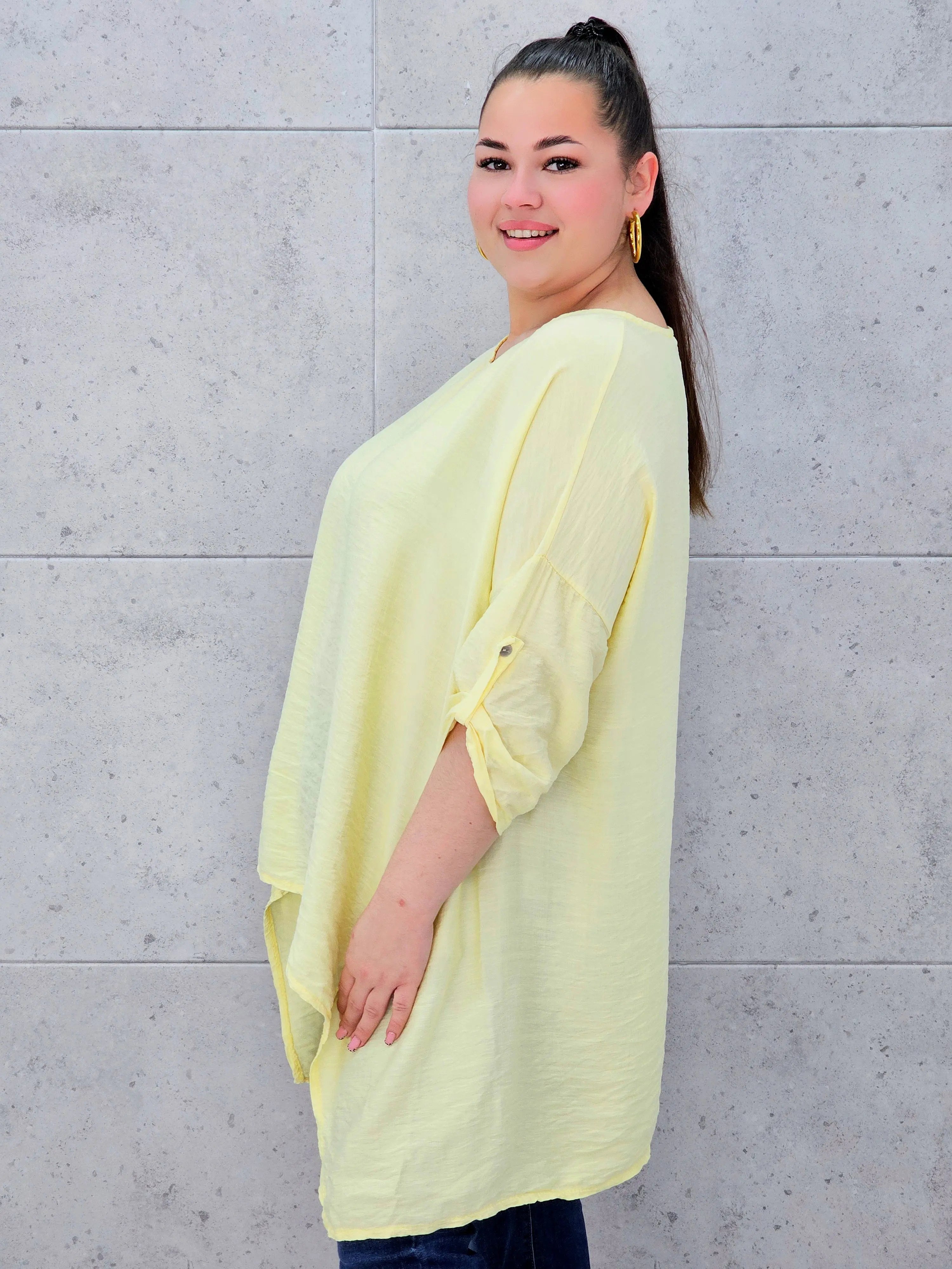 Bluzka plus size z asymetrycznym dołem – lekka i stylowa tunika XXL Stylowa XL