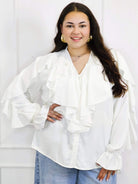 Bluzka plus size z falbanami – romantyczny szyk i wygoda w eleganckim stylu Stylowa XL