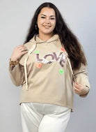 Bluzka plus size z kapturem LOVE – modna bluzka XXL Stylowa XL