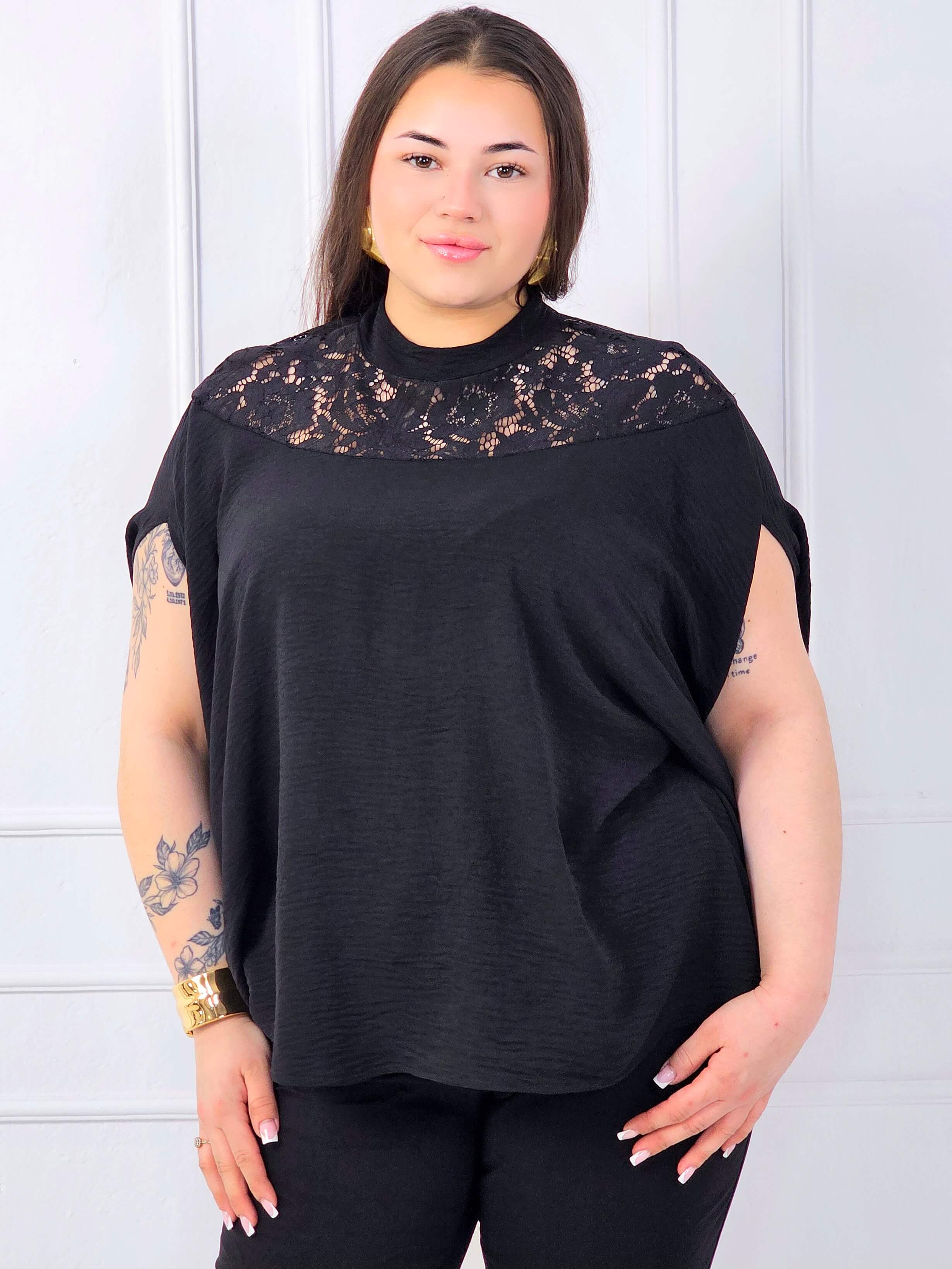 Bluzka plus size z koronką przy dekolcie – elegancka bluzka XXL dla kobiet Stylowa XL