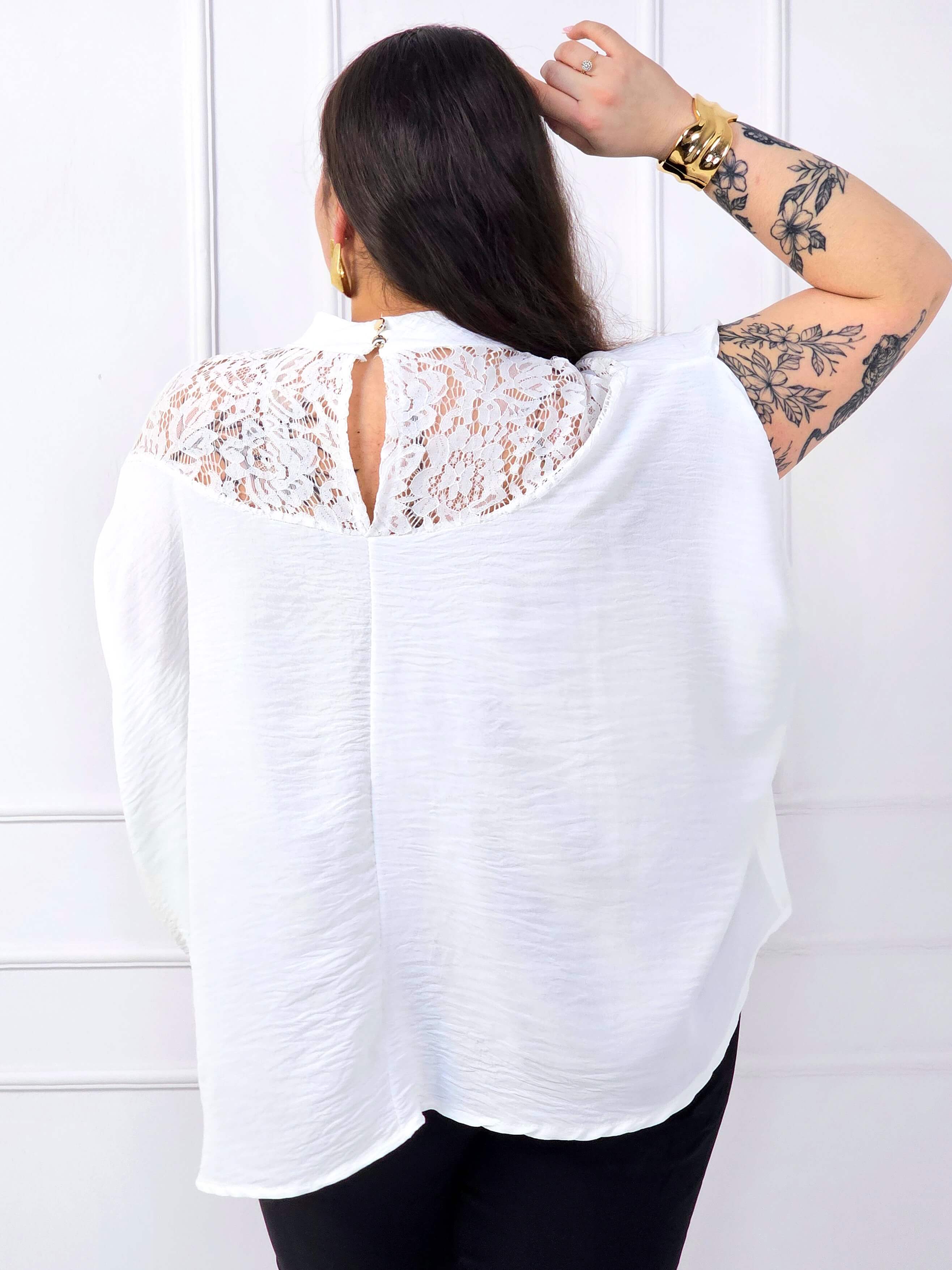 Bluzka plus size z koronką przy dekolcie – elegancka bluzka XXL dla kobiet Stylowa XL