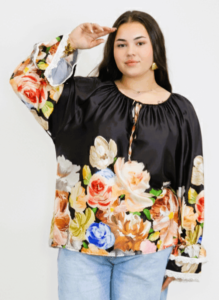Bluzka plus size z kwiatowym printem i wiązaniem Stylowa XL