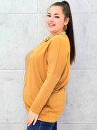 Bluzka plus size z nadrukiem SHINE – modny i wygodny look XXL Stylowa XL