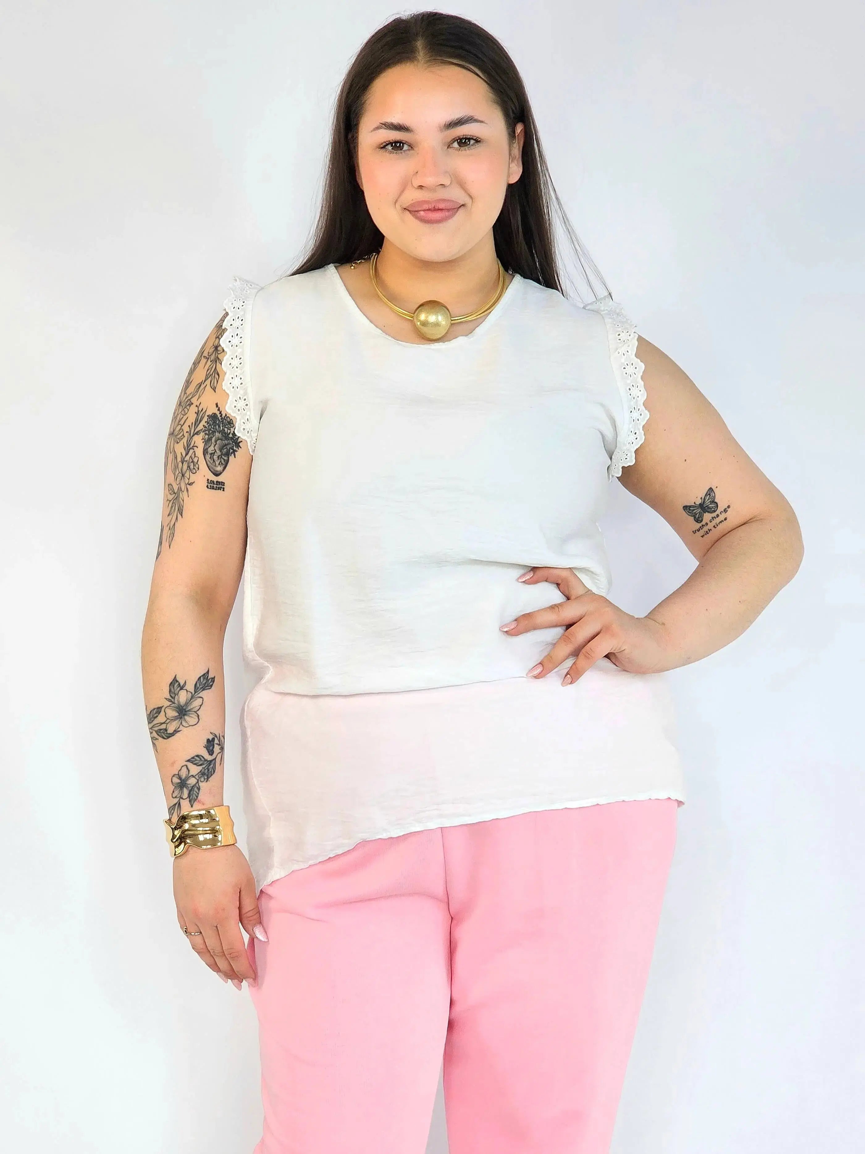 Bluzka plus size z wiskozy – lekka bluzka damska XXL z haftowanym rękawem Stylowa XL