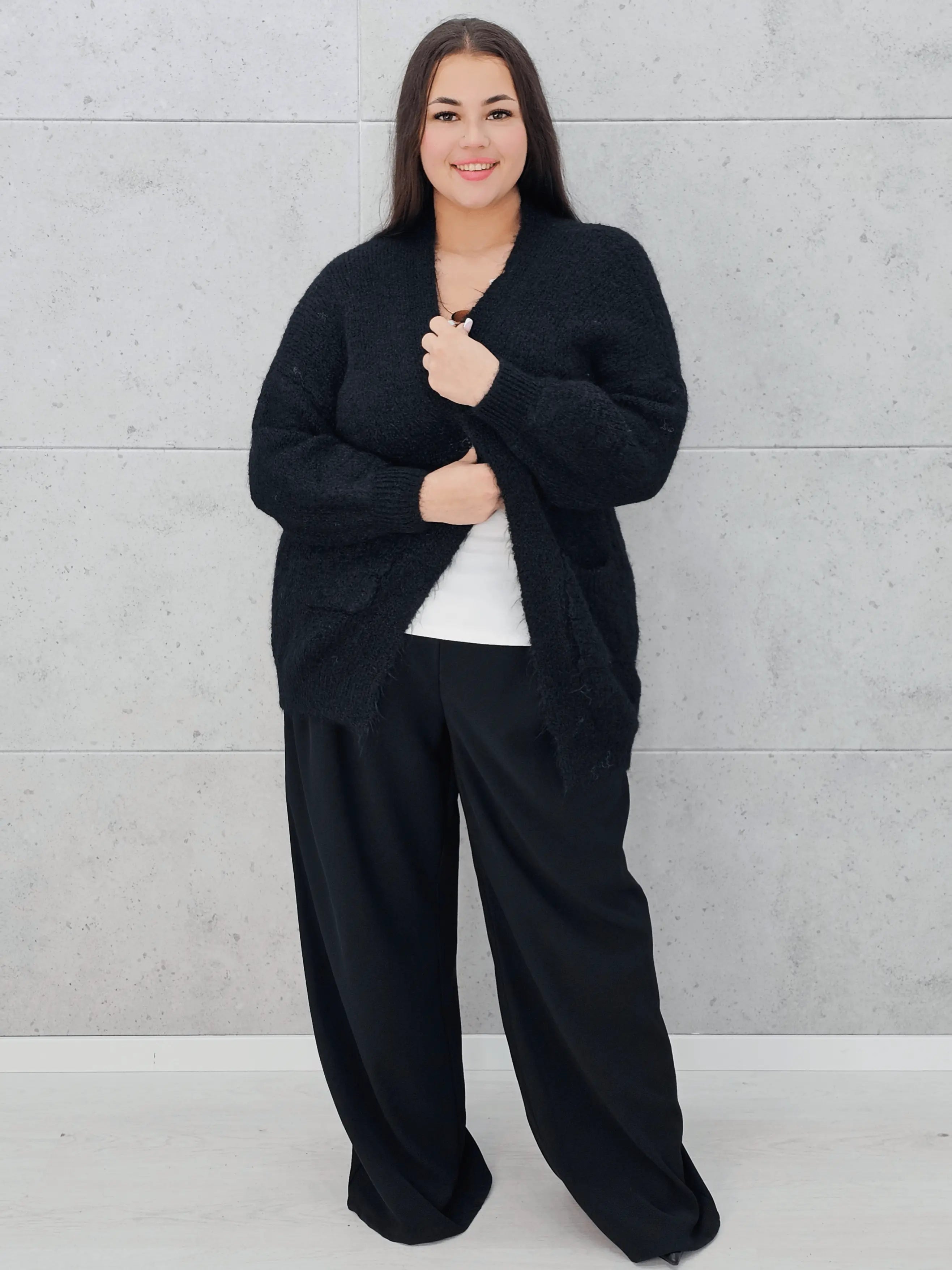 Bluzka sweterkowa plus size – stylowa, wygodna i idealna na każdą okazję Stylowa XL