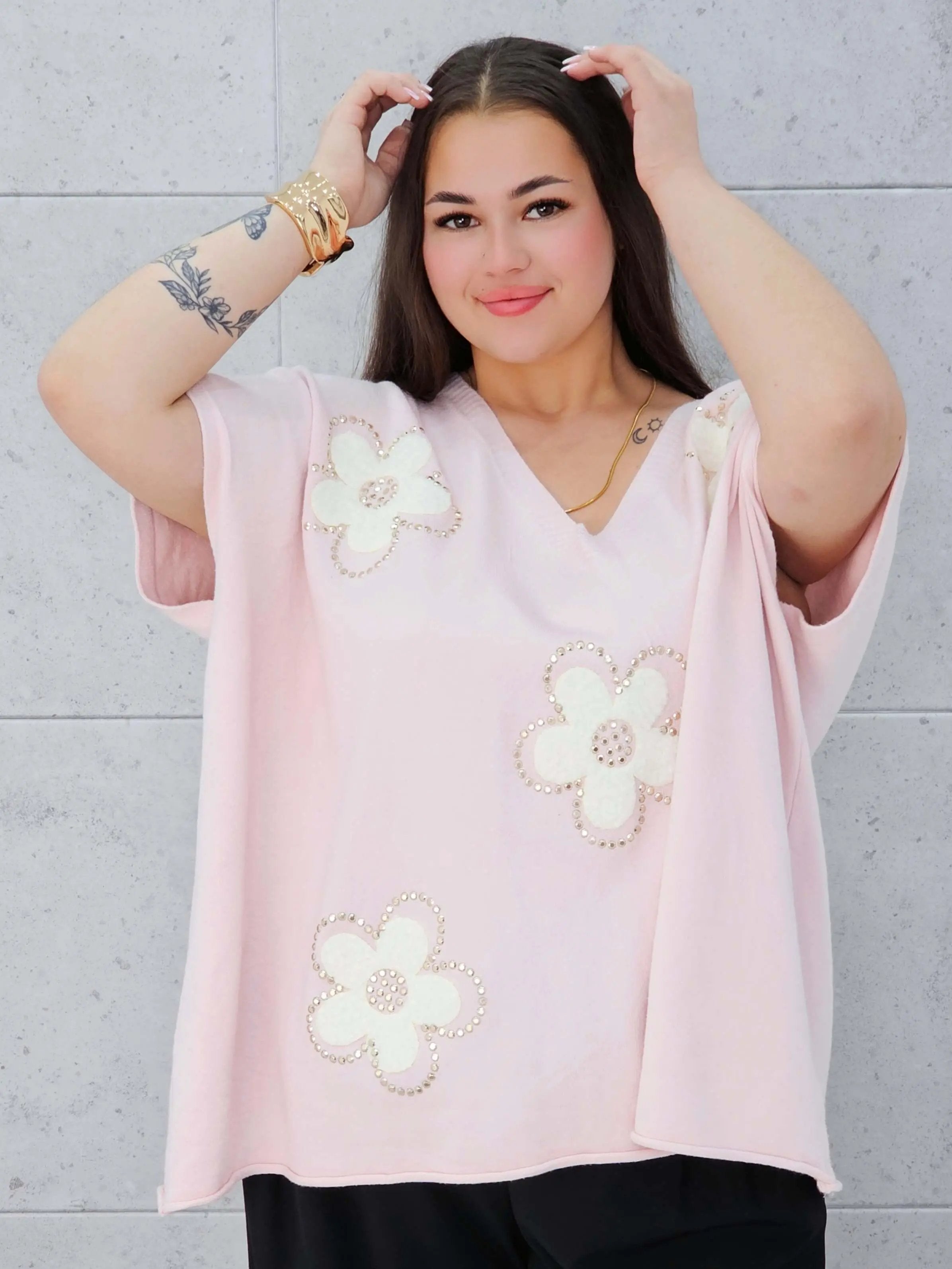 Bluzka sweterkowa z krótkim rękawem w kwiaty Stylowa XL