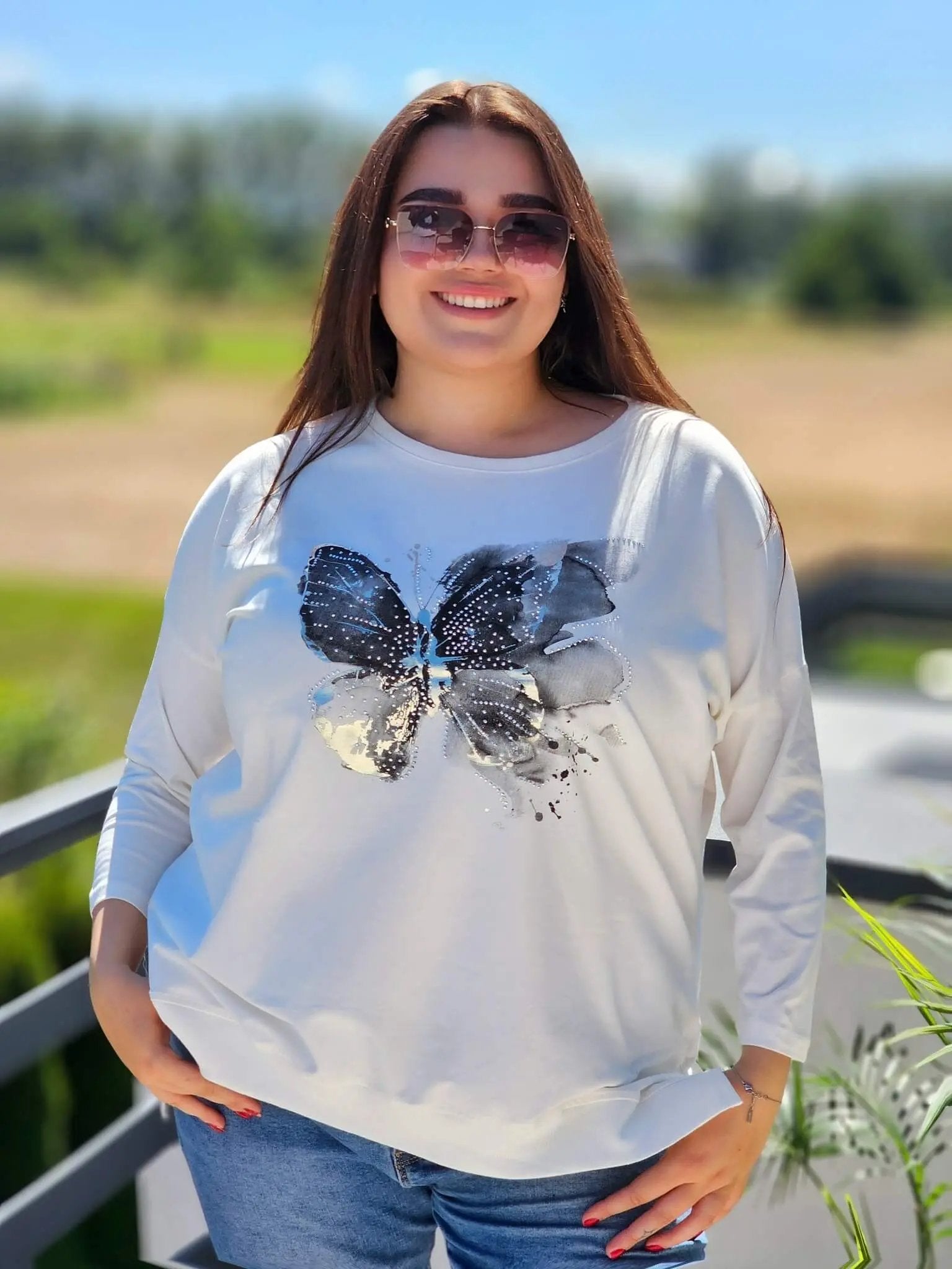 Bluzka z aplikacją motyla Stylowa XL