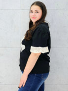 czarna bluzka bokiem 