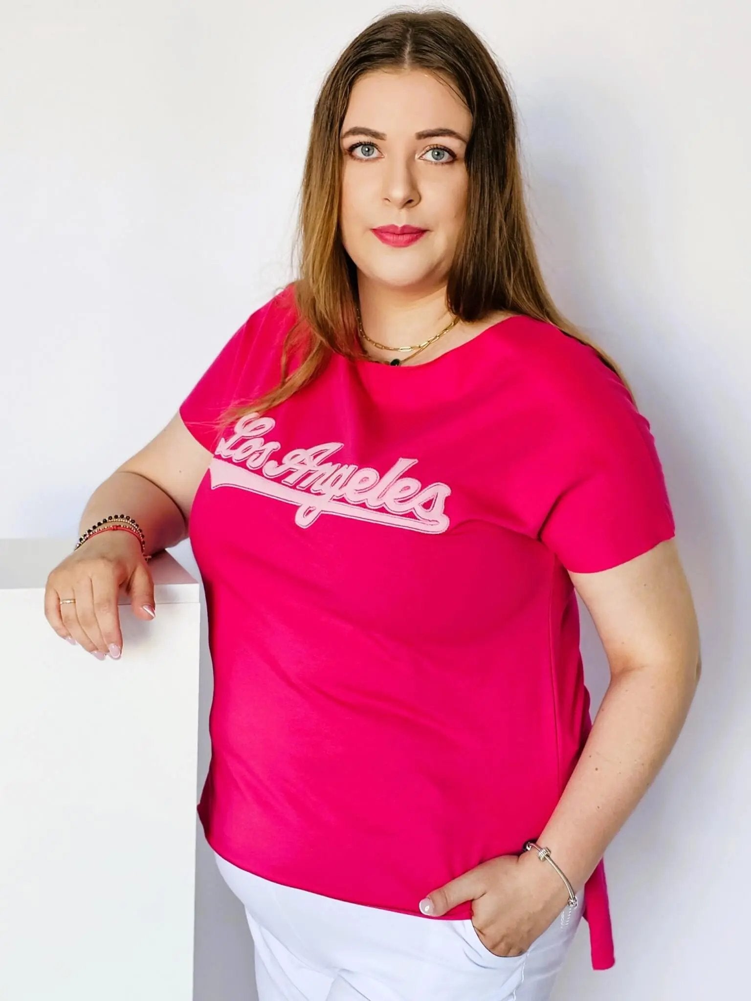 Bluzka z napisem haftowanym - fuksja Stylowa XL