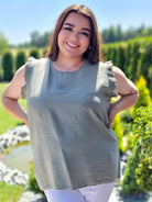 Bluzka z rękawem zakończonym zdobiona falbanka - różne kolory Stylowa XL