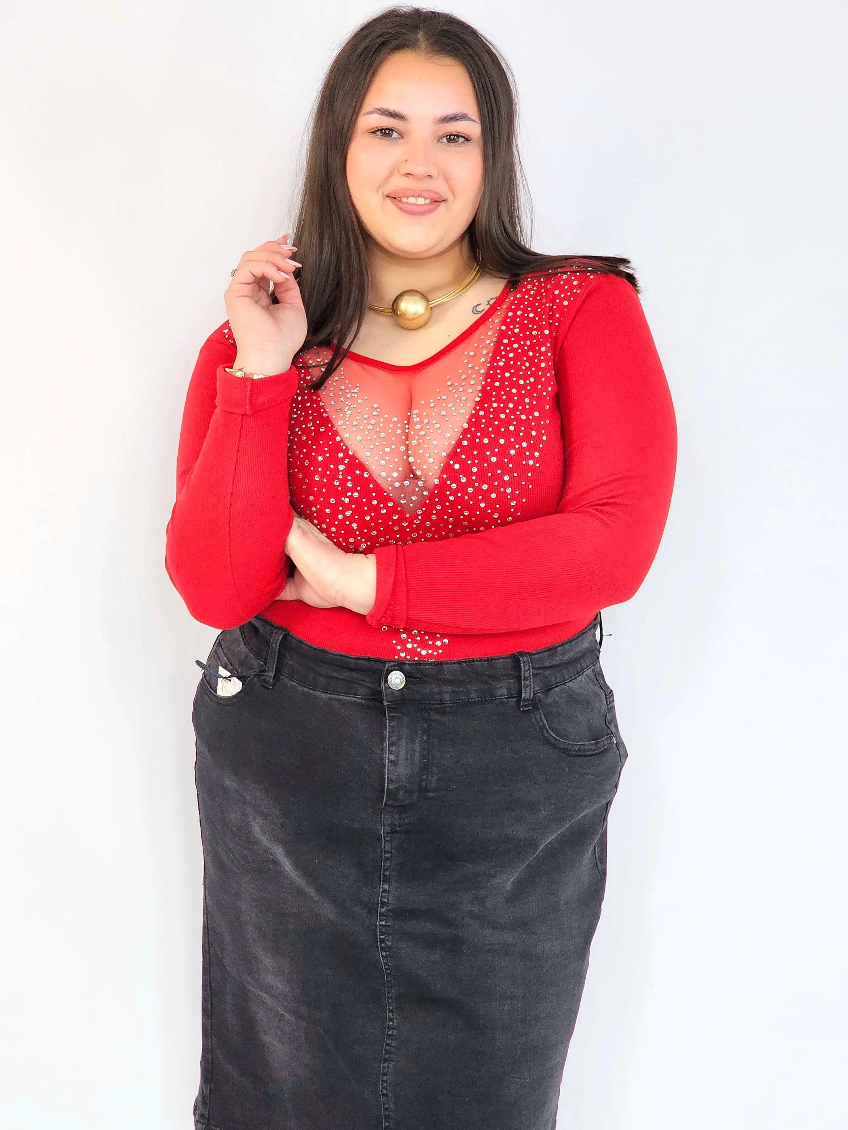 Body plus size – czerwone body damskie XXL z siateczką i zdobieniem Stylowa XL