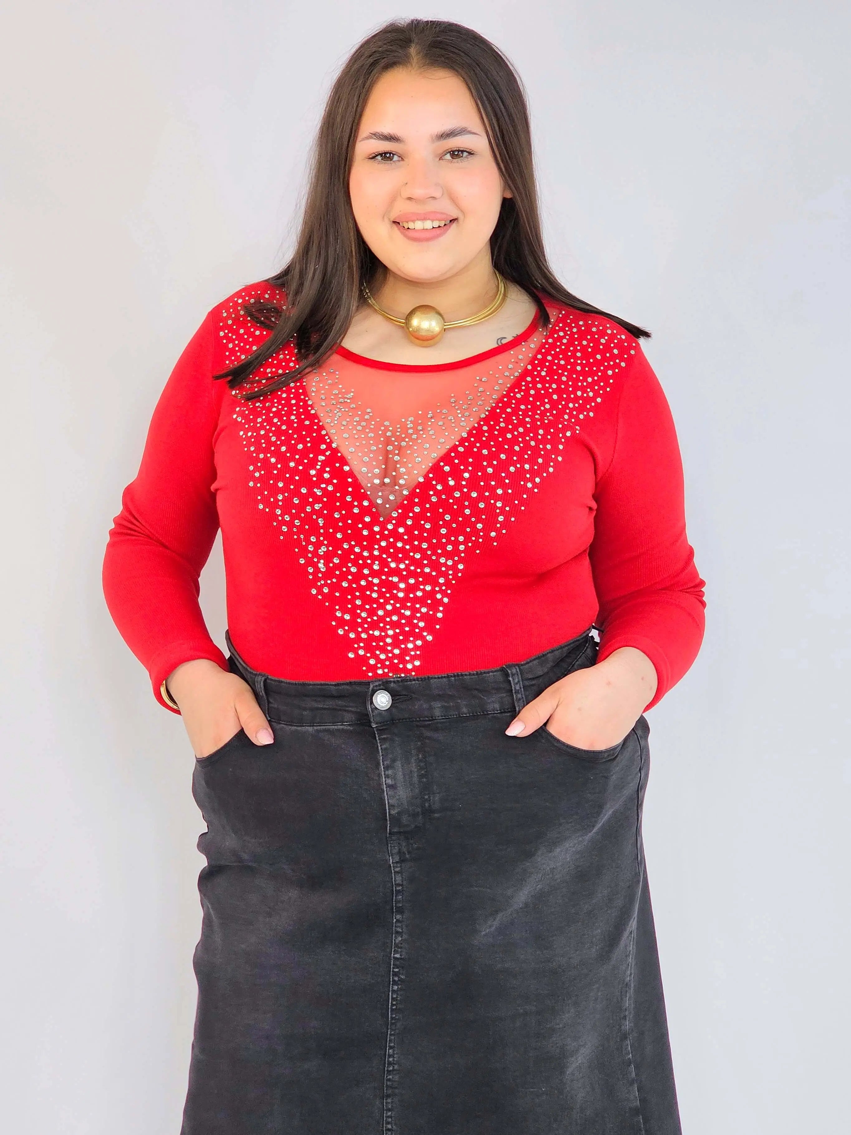 Body plus size – czerwone body damskie XXL z siateczką i zdobieniem Stylowa XL