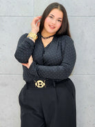 Body plus size kopertowe w drobne kropeczki – elegancja i wygoda Stylowa XL Stylowa XL