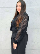 Body plus size z ozdobnymi rękawami – elegancja i styl XXL Stylowa XL Stylowa XL