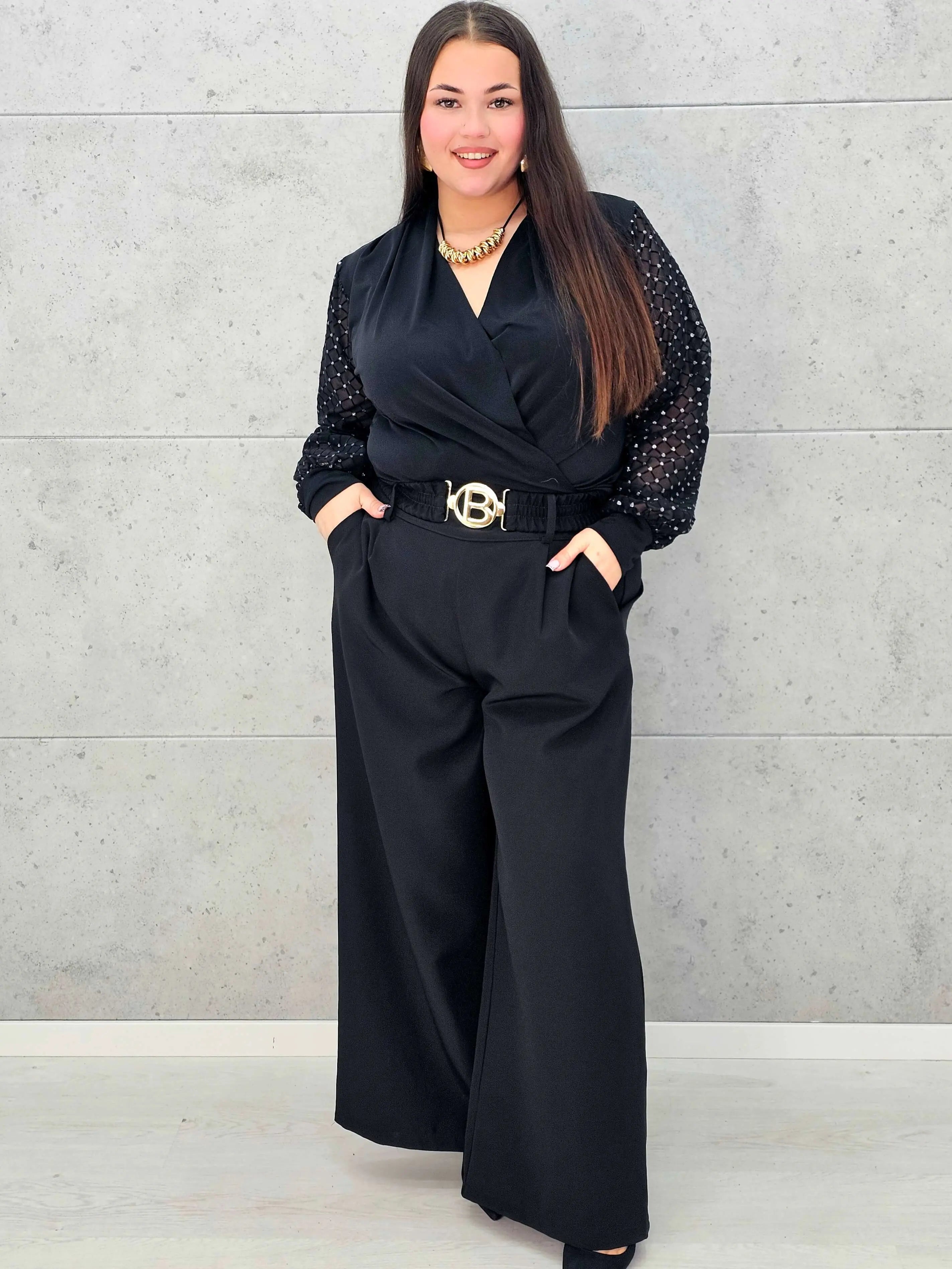 Body plus size z ozdobnymi rękawami – elegancja i styl XXL Stylowa XL Stylowa XL