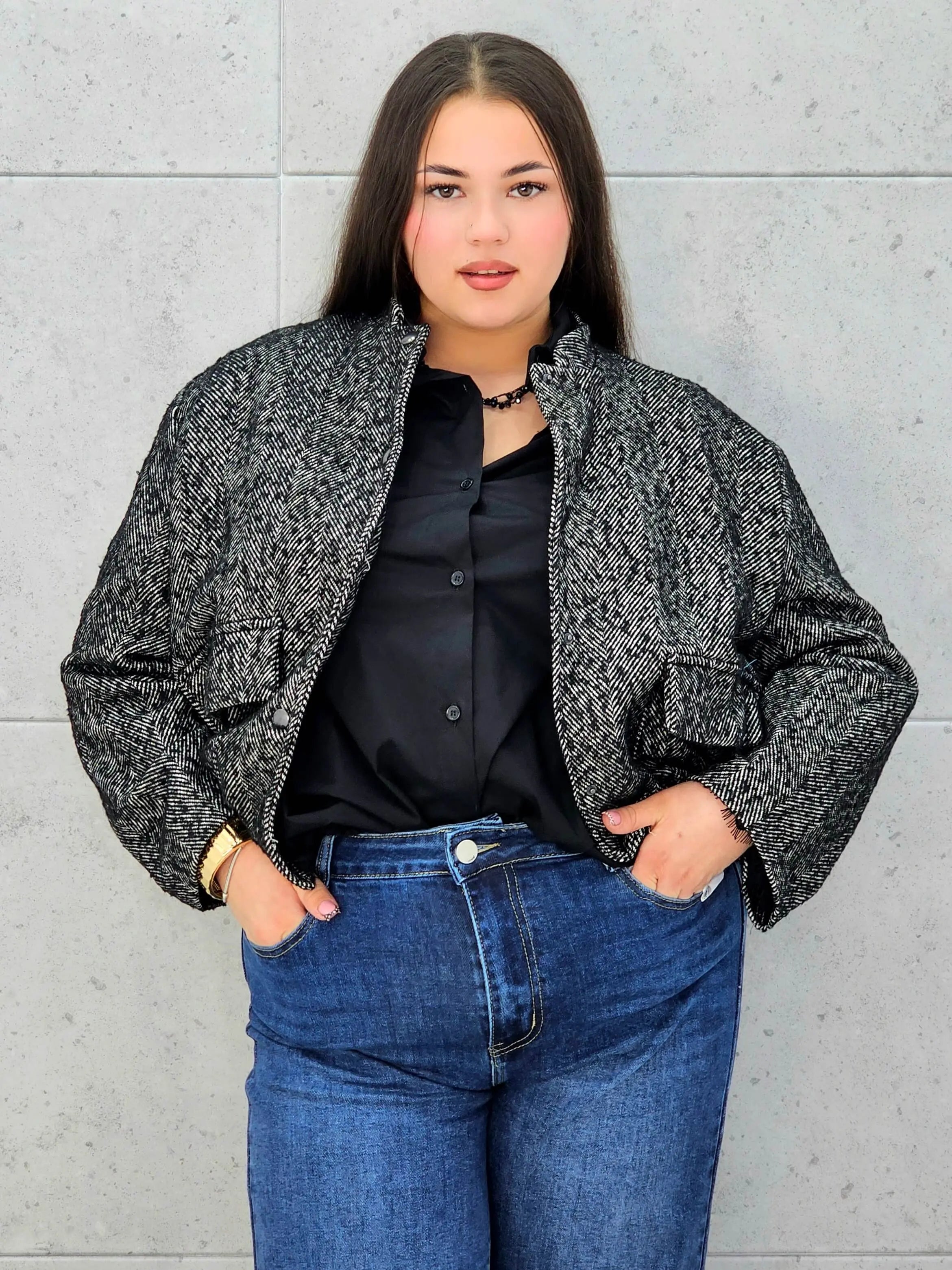 Bomberka plus size – modna i wygodna kurtka dla każdej kobiety Stylowa XL