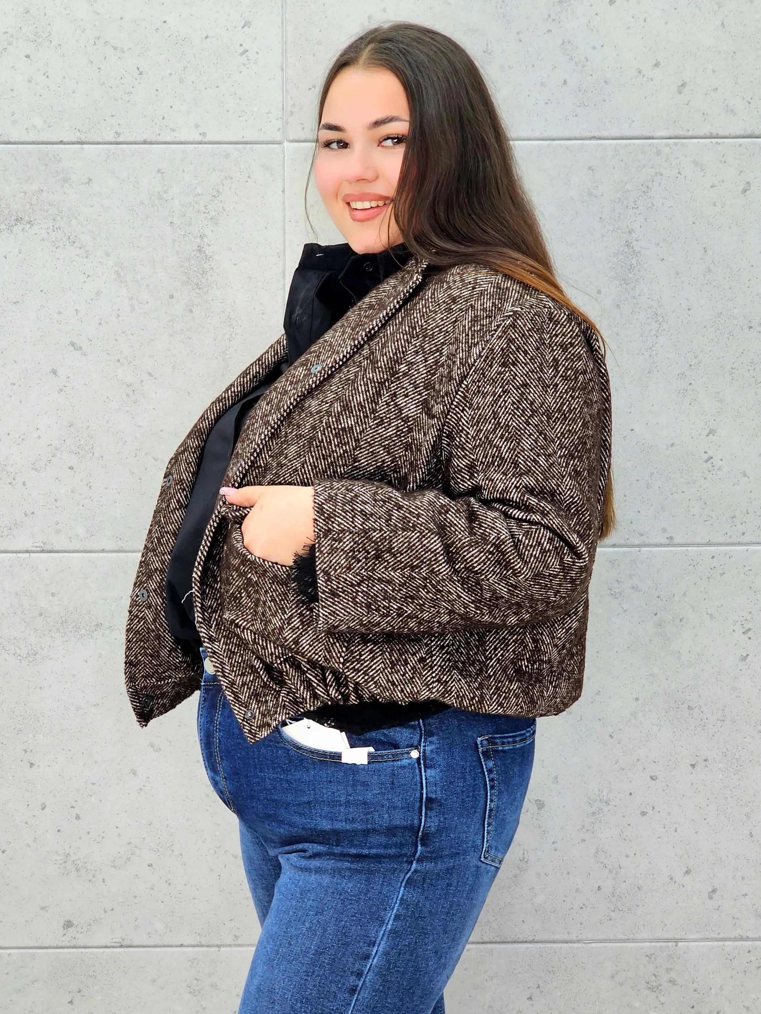 Bomberka plus size – modna i wygodna kurtka dla każdej kobiety Stylowa XL