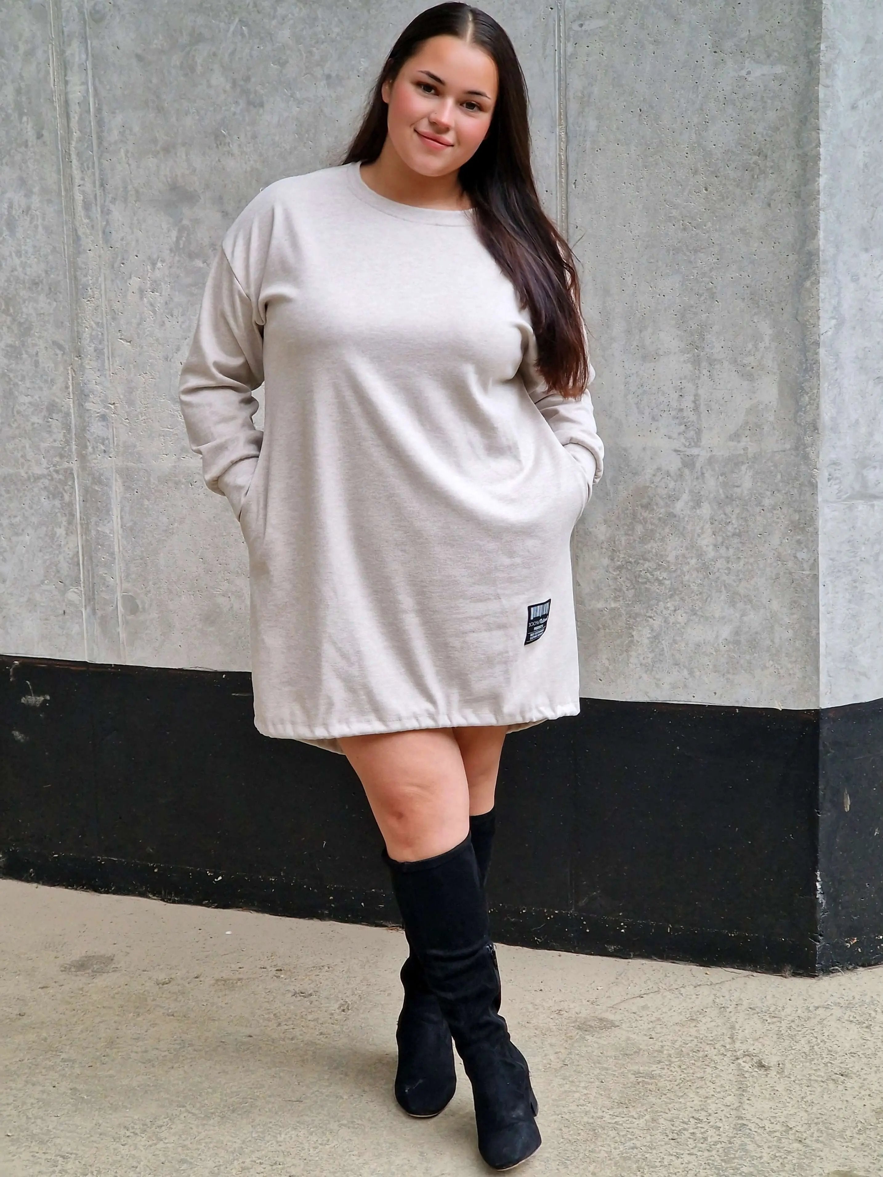 Brązowa tunika oversize z długim rękawem, dołem ściągacz Stylowa XL