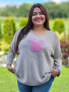 Cienki sweterek z aplikacją myszki Stylowa XL