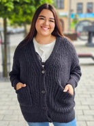 Ciepły czarny kardigan z kieszeniami Stylowa XL