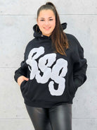 Czarna klasyczna bluza z materiałową wstawką na przodzie Stylowa XL