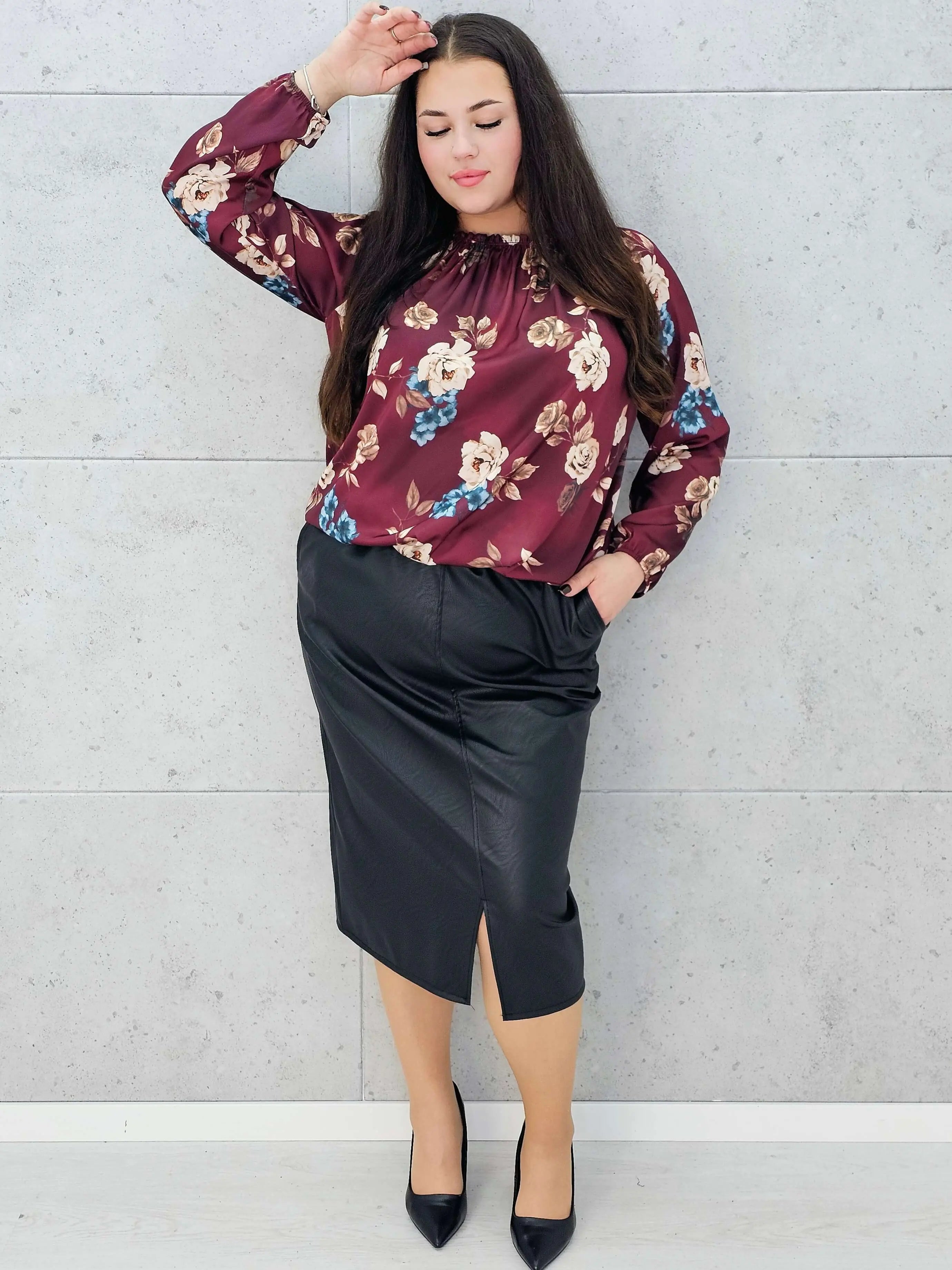 Stylowa czarna spódnica z ekoskóry dla kobiet XL