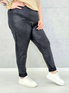 Czarne leginsy plus size z efektem skóry – wygodne i stylowe XXL Stylowa XL