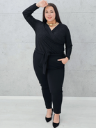 Czarny kombinezon z wiązaniem Stylowa XL