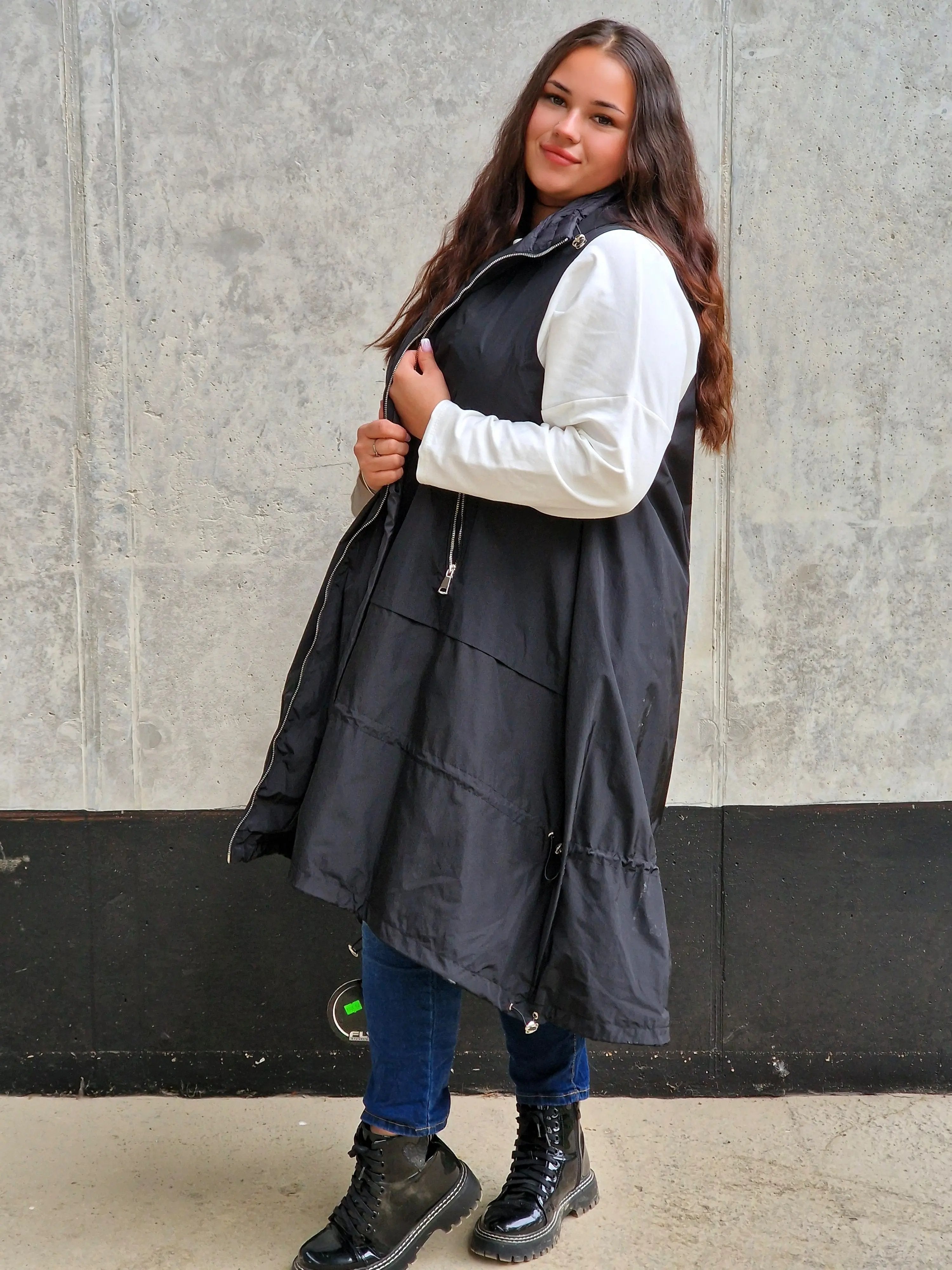 Długa kamizelka z kapturem Stylowa XL