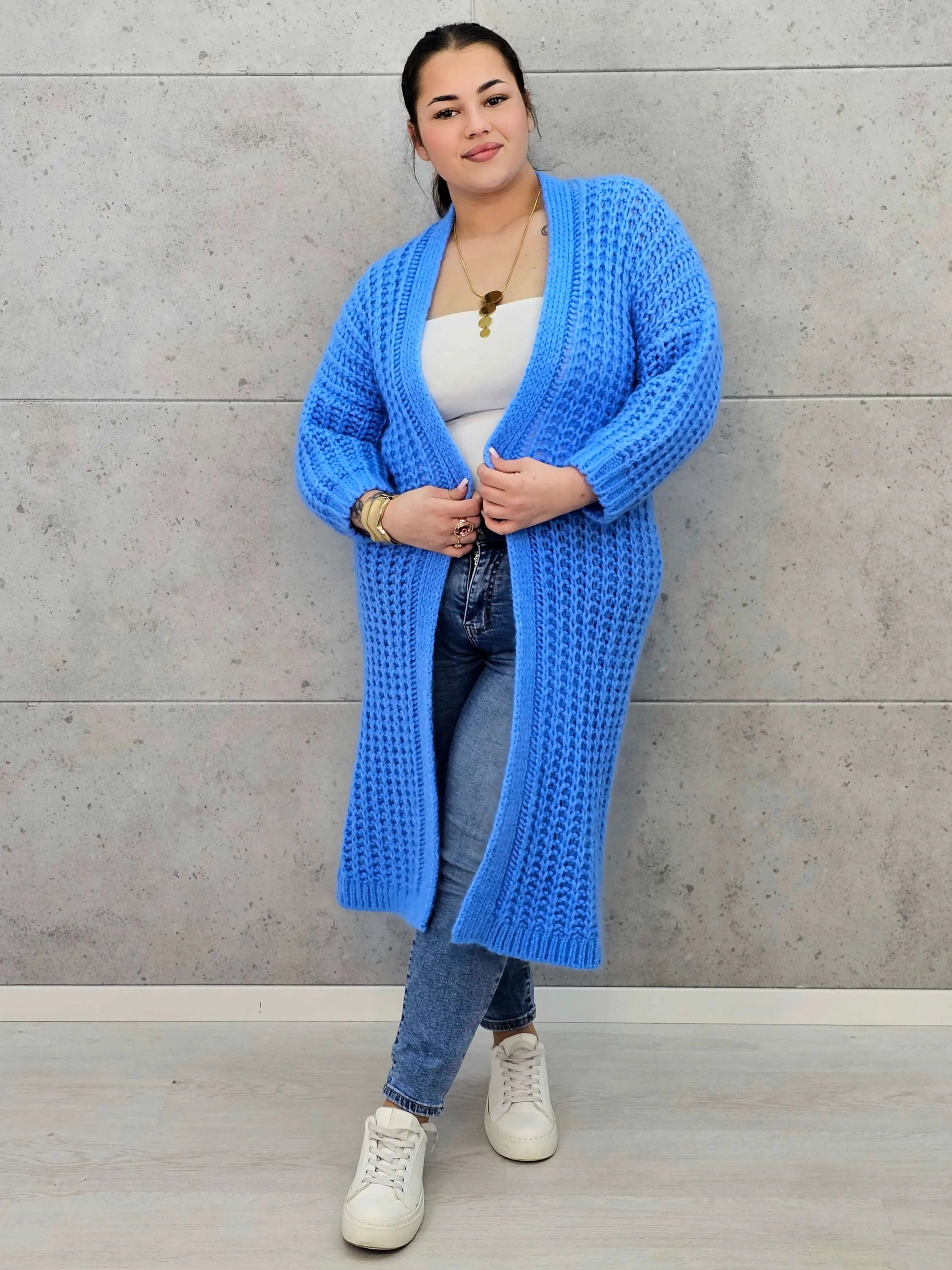 Długi kardigan plus size – modny, ciepły i wygodny sweter dla każdej kobiety Stylowa XL