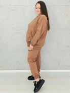 Dres damski dwuczęściowy z bluzą na zamek –moda dla kobiet plus size Stylowa XL