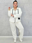 Dres plus size w kolorze ecru – komplet dla kobiet XXL Stylowa XL