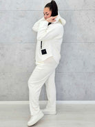 Dres plus size w kolorze ecru – komplet dla kobiet XXL Stylowa XL