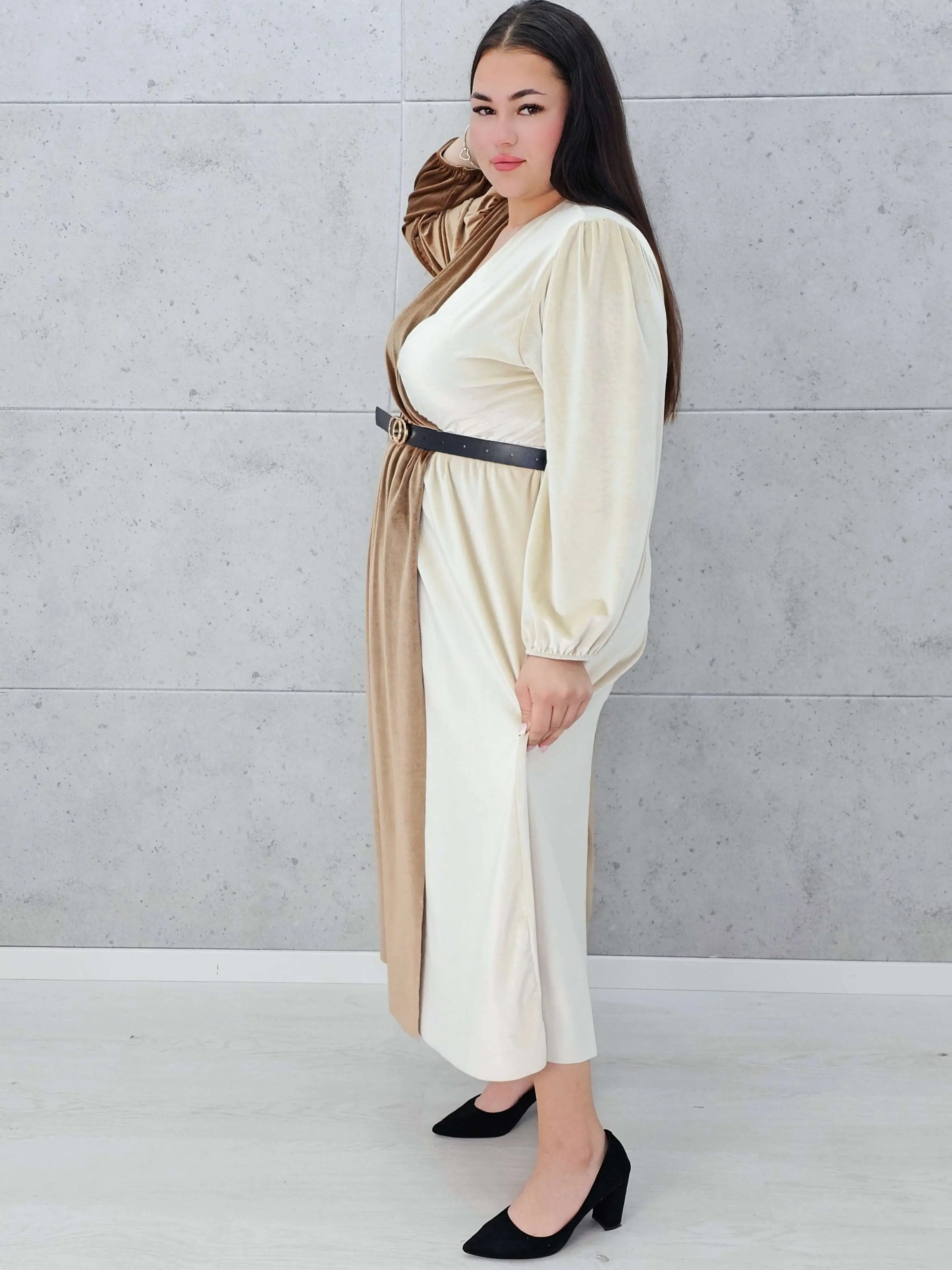 Dwukolorowa sukienka welurowa Stylowa XL