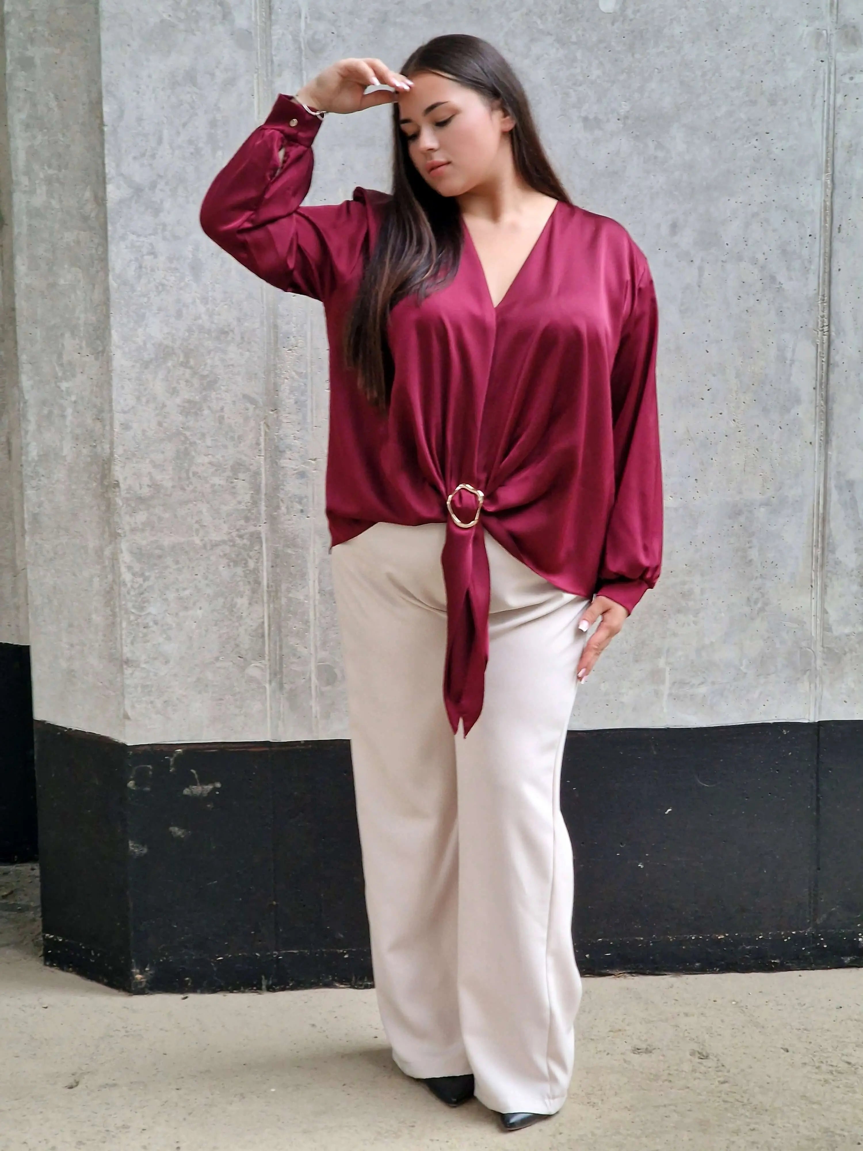 Elegancka bluzka damska plus size – styl, szyk i komfort w jednym | Stylowa XL