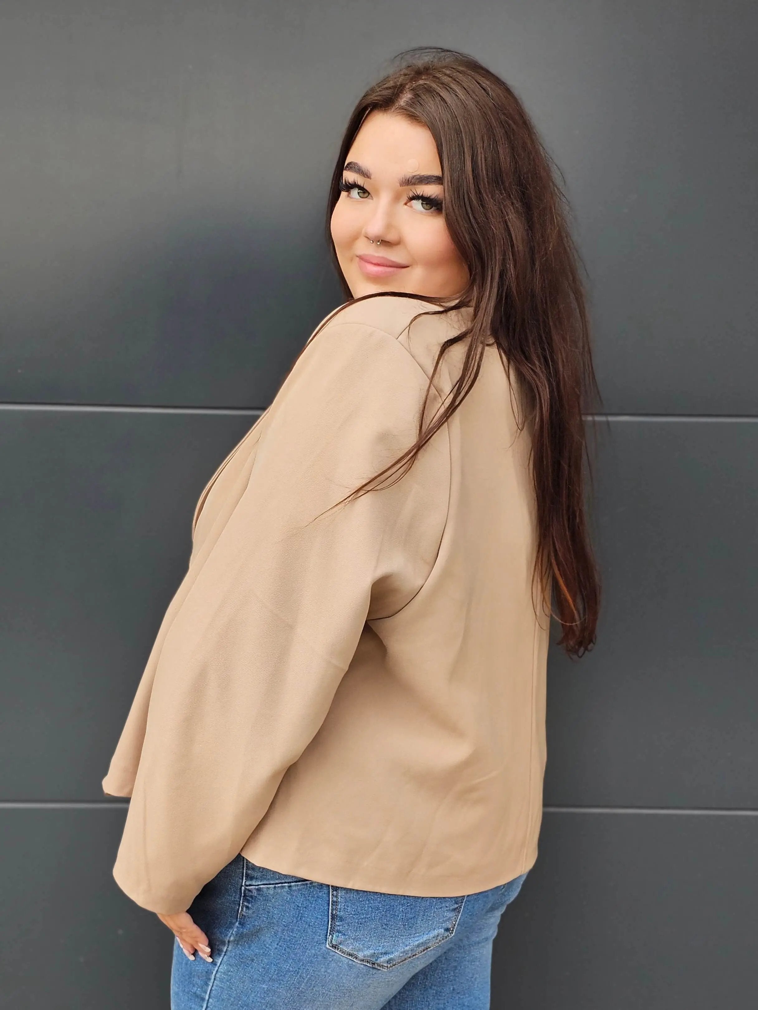 Elegancka marynarka plus size Stylowa XL