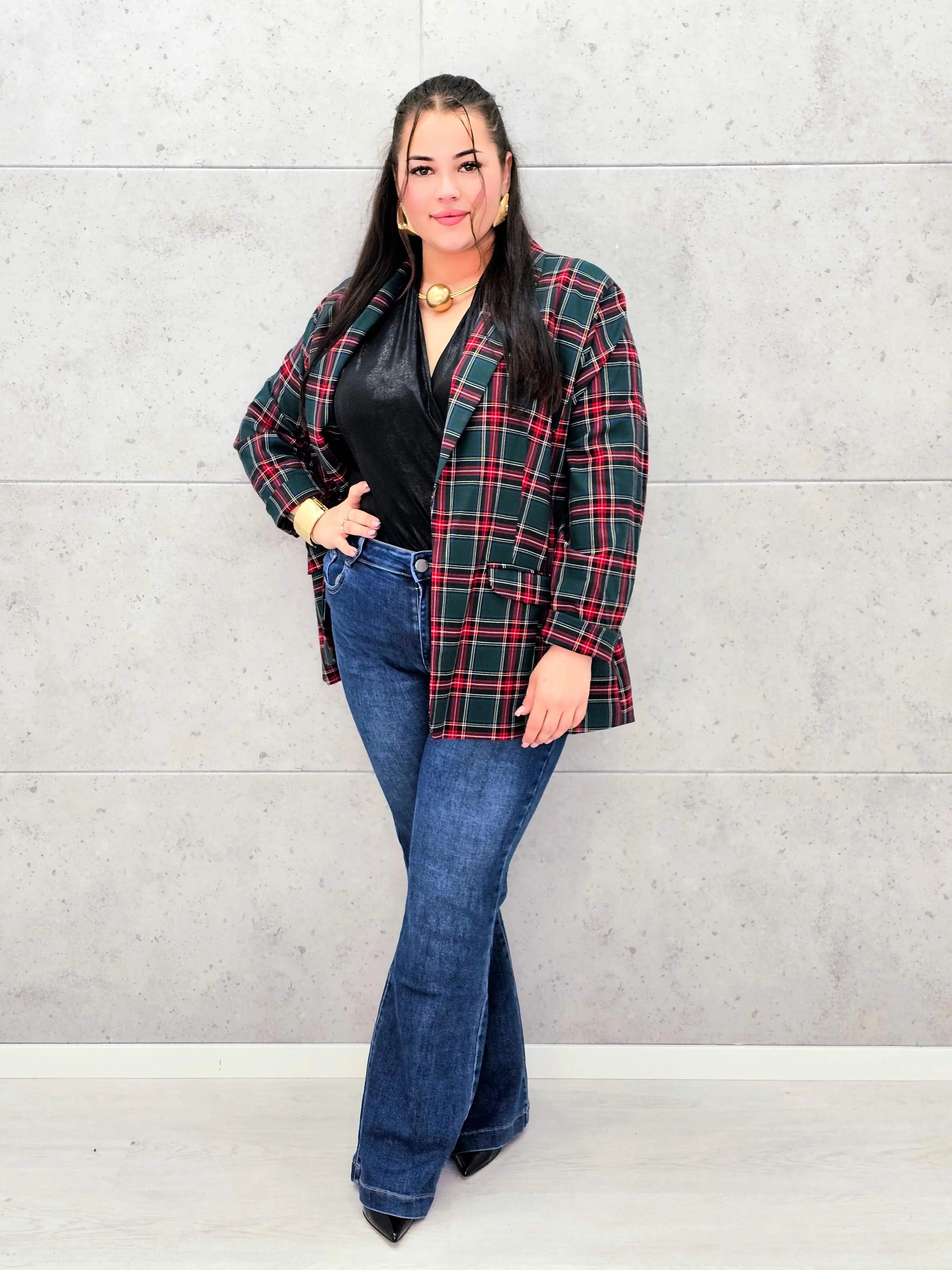 Elegancka marynarka plus size w kratę  – stylowa propozycja Stylowa XL Stylowa XL