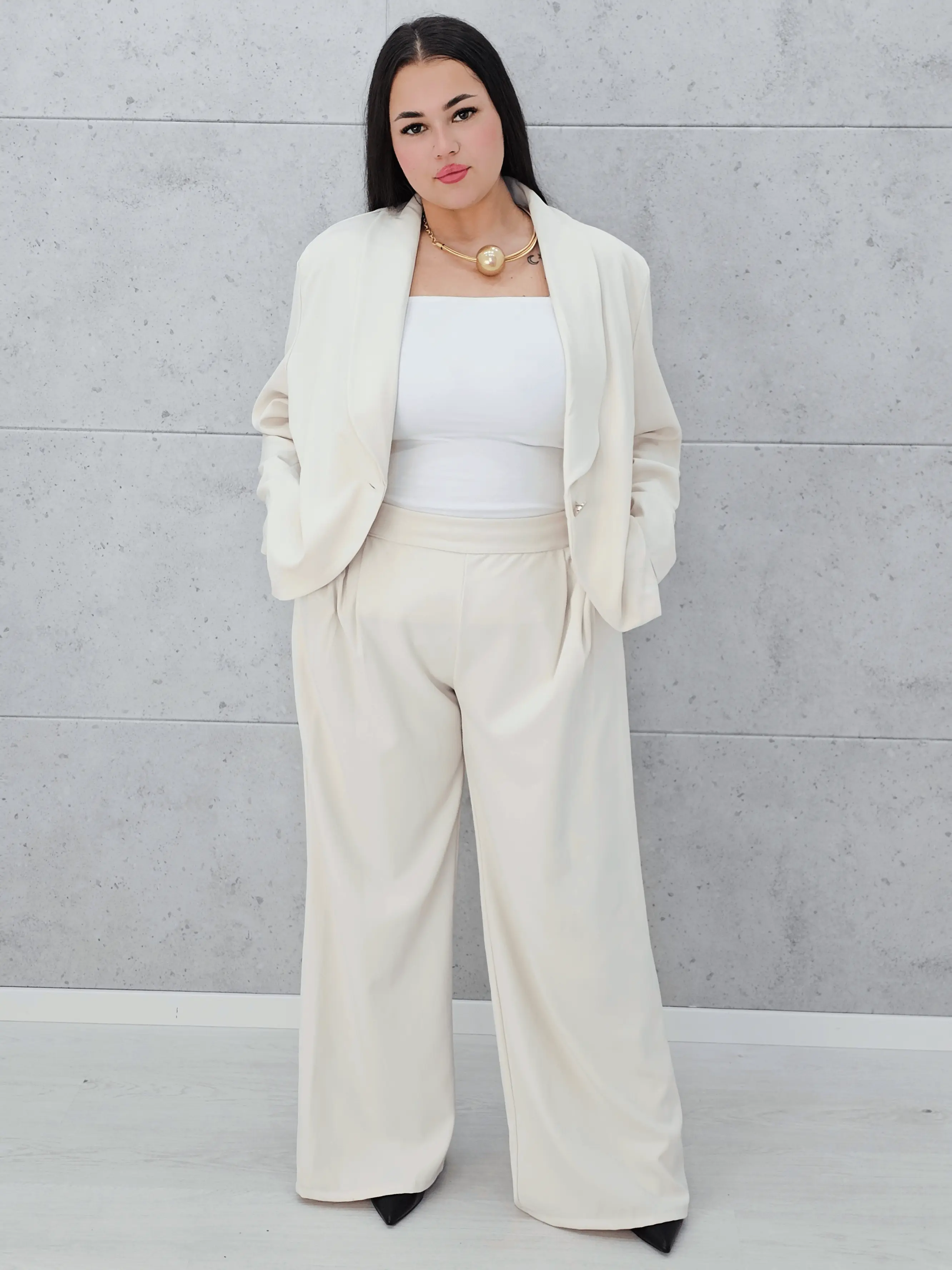 Elegancki garnitur damski plus size Stylowa XL