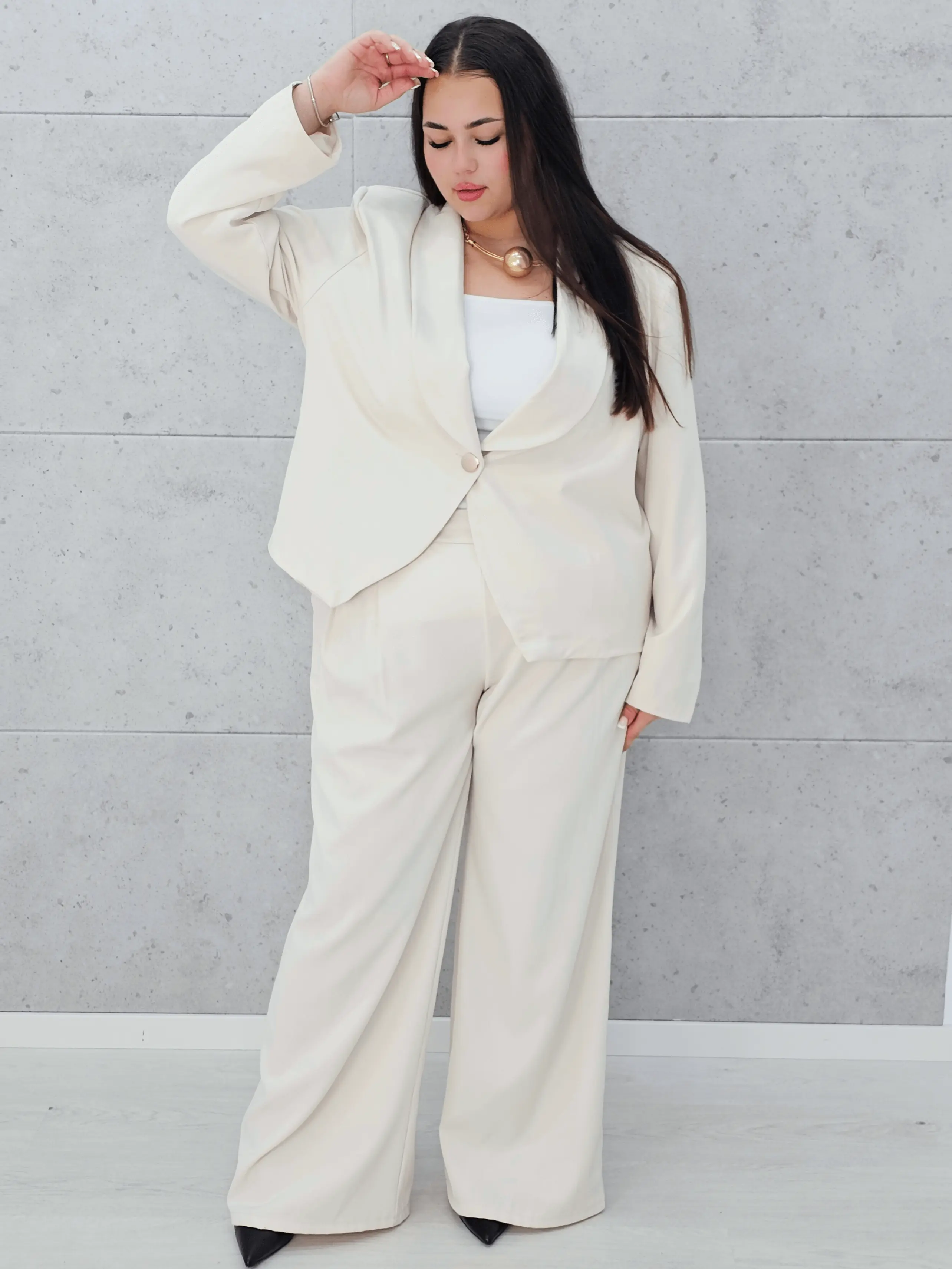 Elegancki garnitur damski plus size Stylowa XL