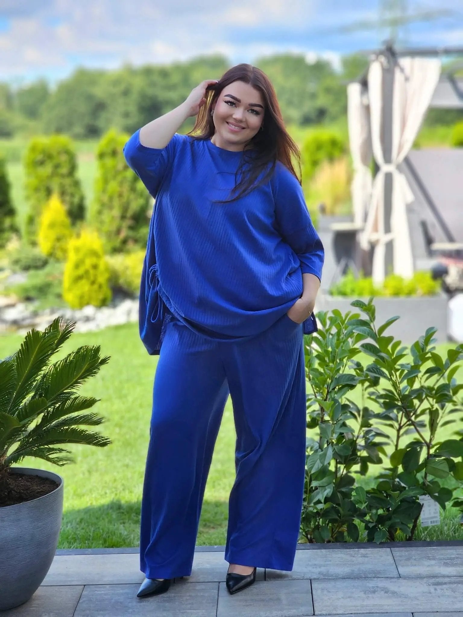 Elegancki prążkowy  komplet Stylowa XL