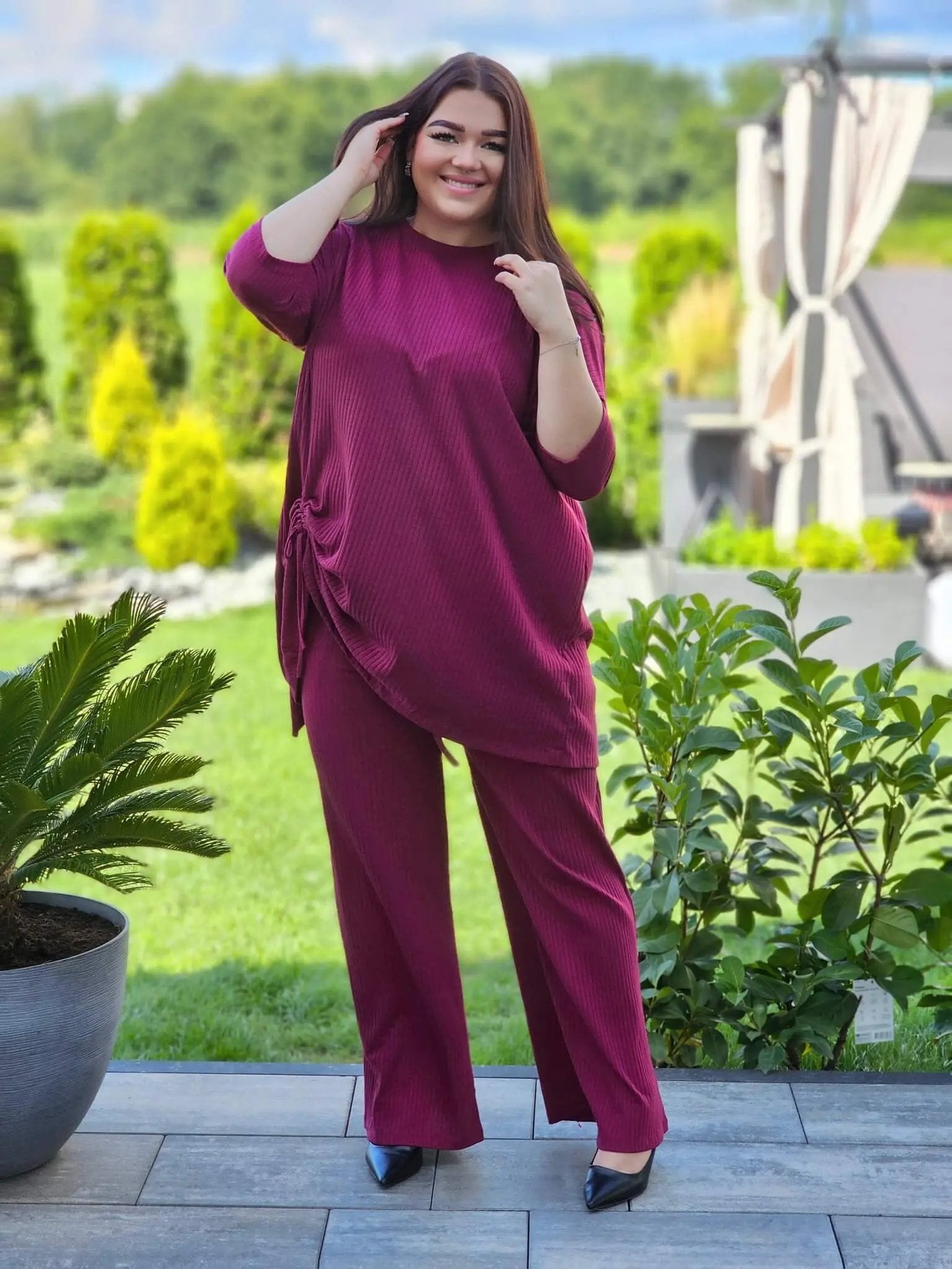 Elegancki prążkowy  komplet Stylowa XL