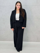 Garnitur „Elegance Bloom” z krótką marynarką Stylowa XL