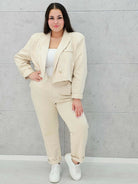 Garnitur „Soft Confidence” – subtelność w nowoczesnym wydaniu Stylowa XL