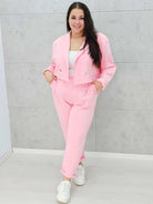 Garnitur „Soft Confidence” – subtelność w nowoczesnym wydaniu Stylowa XL