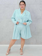 Garniturowy komplet z krótką marynarką i szortami -  w 6 kolorach Stylowa XL