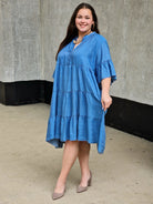 Jeansowa sukienka z falbanami Stylowa XL