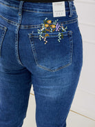 Jeansy plus size G-Smack mom fit XXL – granatowy denim z haftowanym kwiatem Stylowa XL